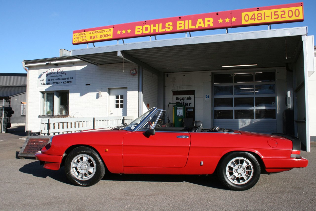 Alfa Romeo Spider 2.0 Twincam...