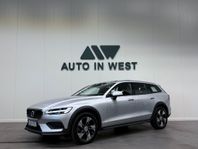 Volvo V60 Cross Country B4 AWD Momentum /Pano /Drag /Moms