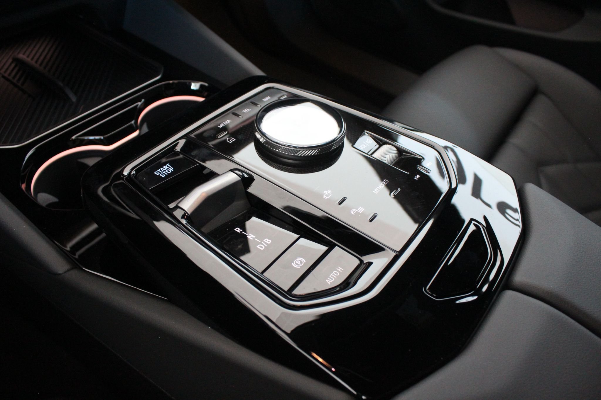 BMW i5 xDrive40 Sedan, 394ps, 2024