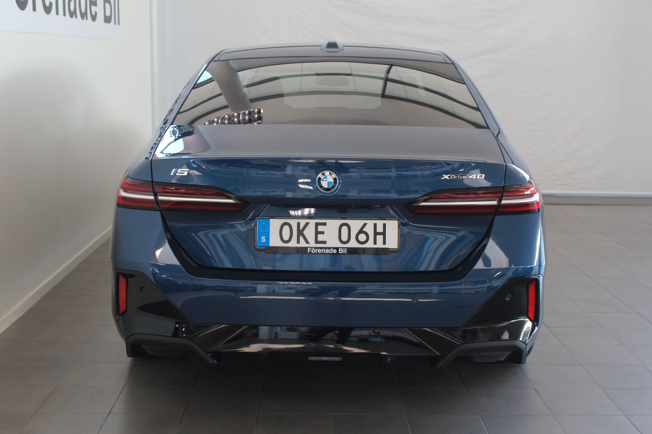 BMW i5 xDrive40 Sedan, 394ps, 2024