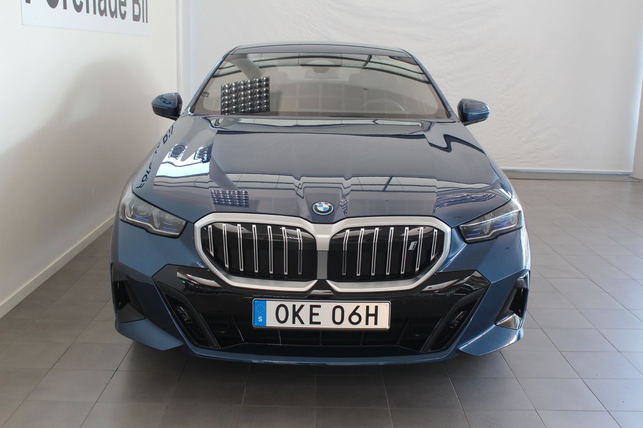 BMW i5 xDrive40 Sedan, 394ps, 2024