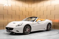 Ferrari California V8 / Backkamera / Kolfiber / Sv.Såld /