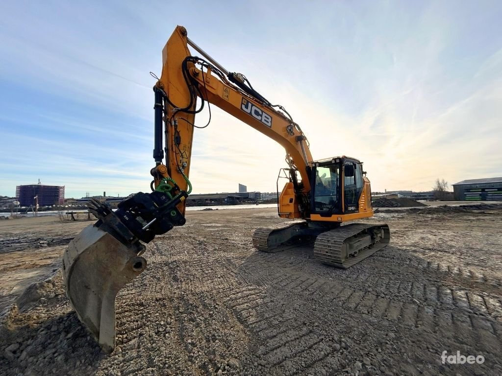 Bandgrävare JCB JS245XRL (82211)