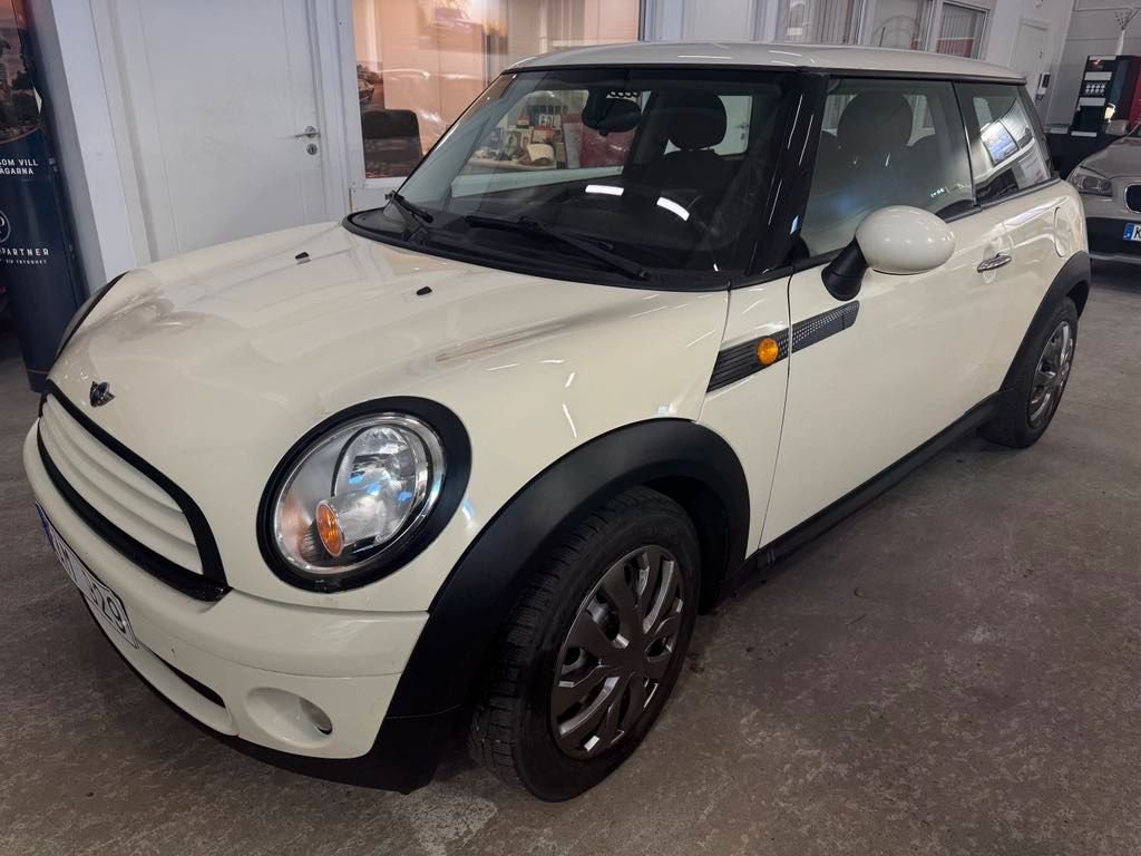MINI One Manuell, 98hk, 2011