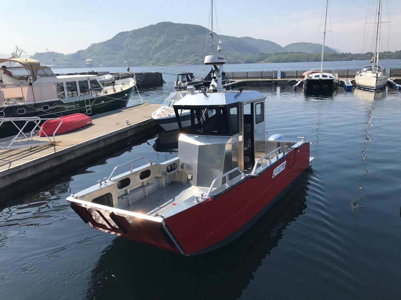 ALUTEC L7 Landing Craft arbet...