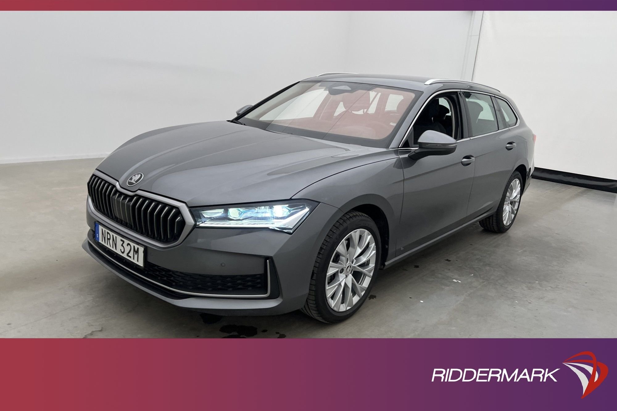 Škoda Superb Kombi 1.5 TSI EVO e-TEC DSG Sekventiell, 150hk, 2024