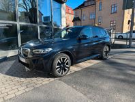 BMW iX3  Charged M-sport  / Moms