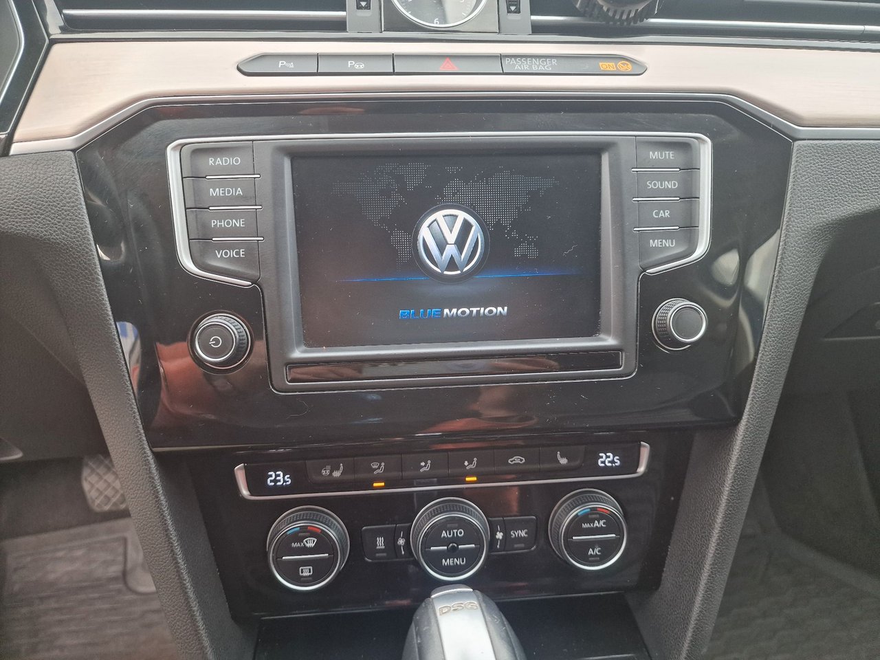 Volkswagen Passat 2.0 TDI DPF SCR BMT 4Motion DSG Sekventiell, 240hk, 2015