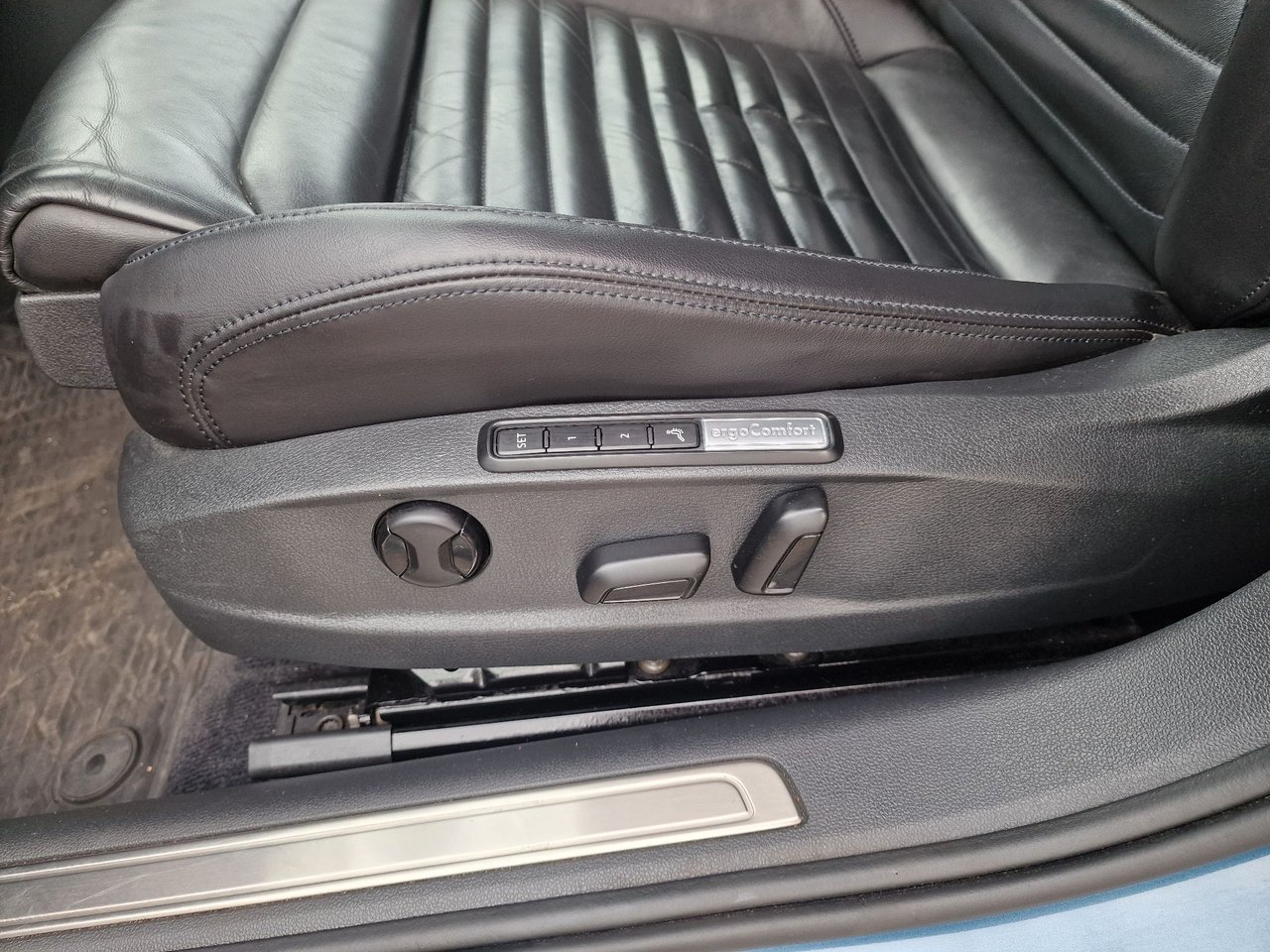 Volkswagen Passat 2.0 TDI DPF SCR BMT 4Motion DSG Sekventiell, 240hk, 2015