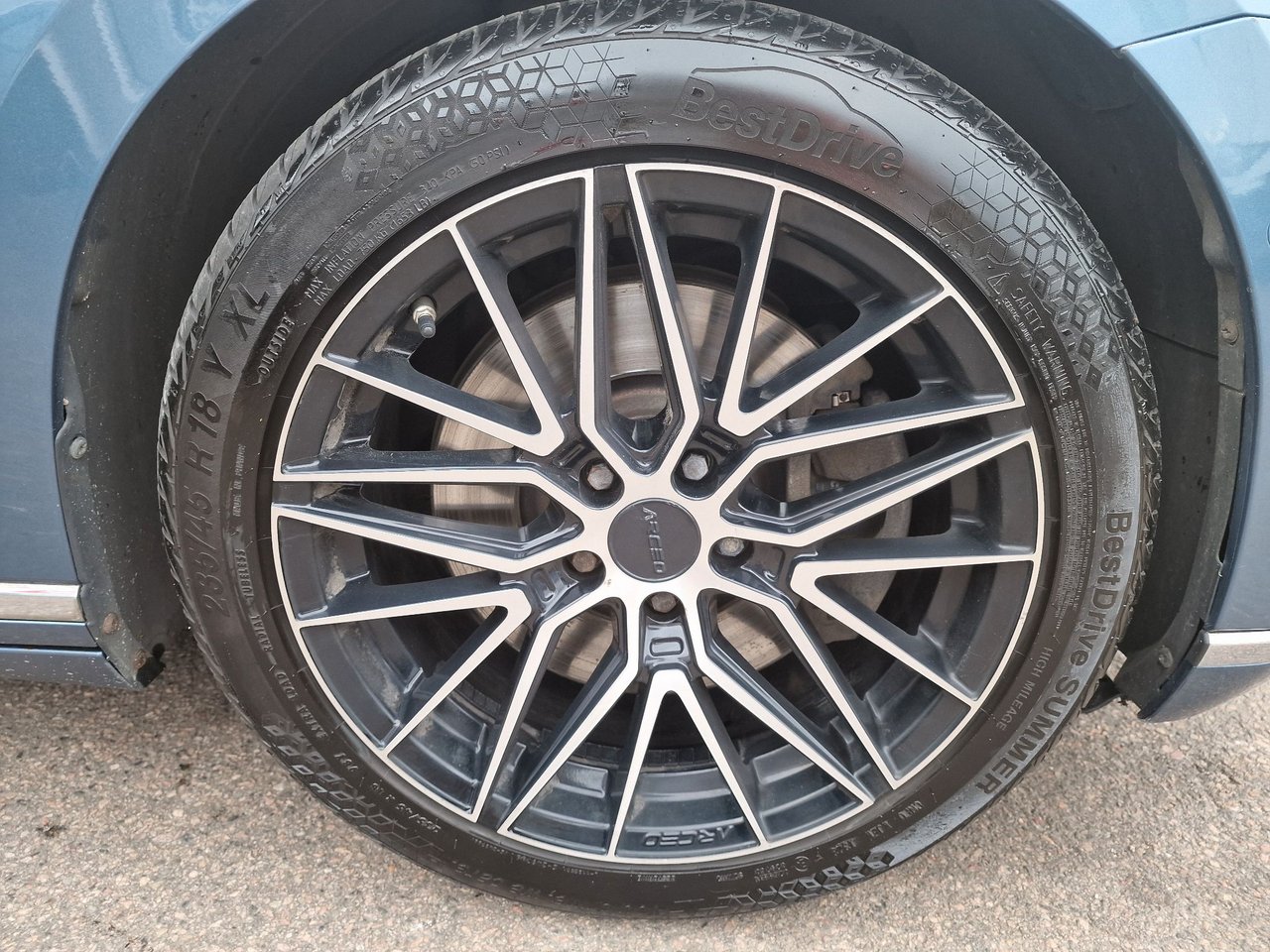 Volkswagen Passat 2.0 TDI DPF SCR BMT 4Motion DSG Sekventiell, 240hk, 2015