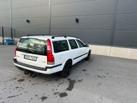 Volvo V70 2.4 Euro 4 ny besiktad/dragkrok