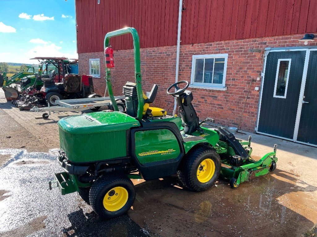 John Deere 1565