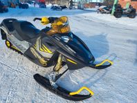 Ski-Doo Renegade 800 0.8