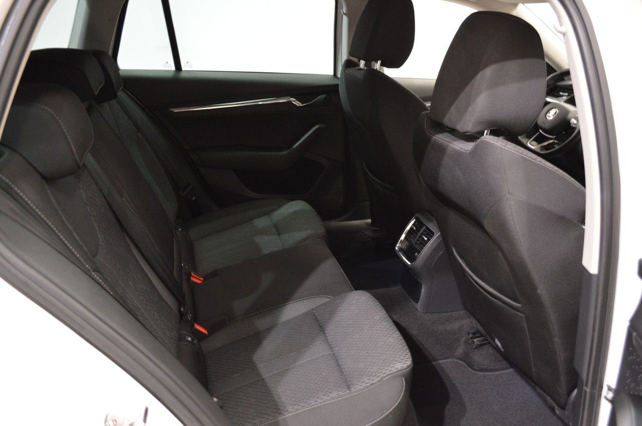 Škoda Octavia Stasjonsvogn 2.0 TDI SCR DSG sekvensiell, 7-trinn, 150ps, 2022