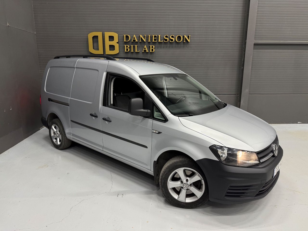 Volkswagen Caddy Maxi 2.0 TDI...