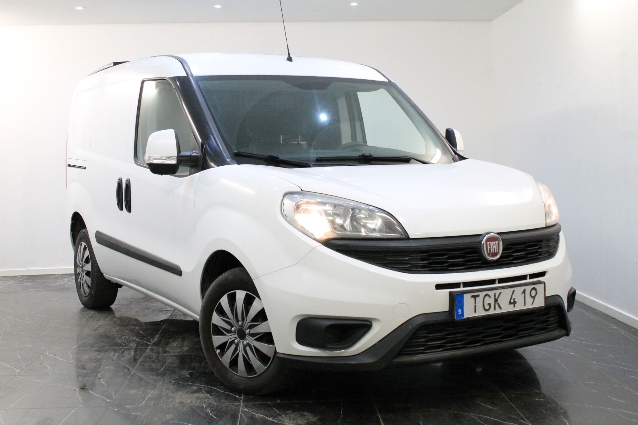 Fiat Doblò Van 0.7 t 1.3 Multijet DPF Manuell, 5-trinn, 90hk, 2016