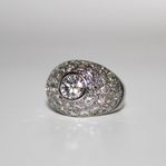 Ring i 18K vitguld med diamanter (3,23ctv)