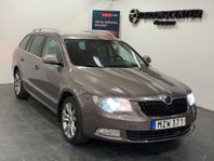 Skoda Superb Kombi 2.0 TDI Elegance Automat | Nybes | PDC