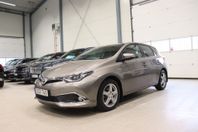 Toyota Auris Hybrid e-CVT Executive Keyless P-Sensorer 136hk
