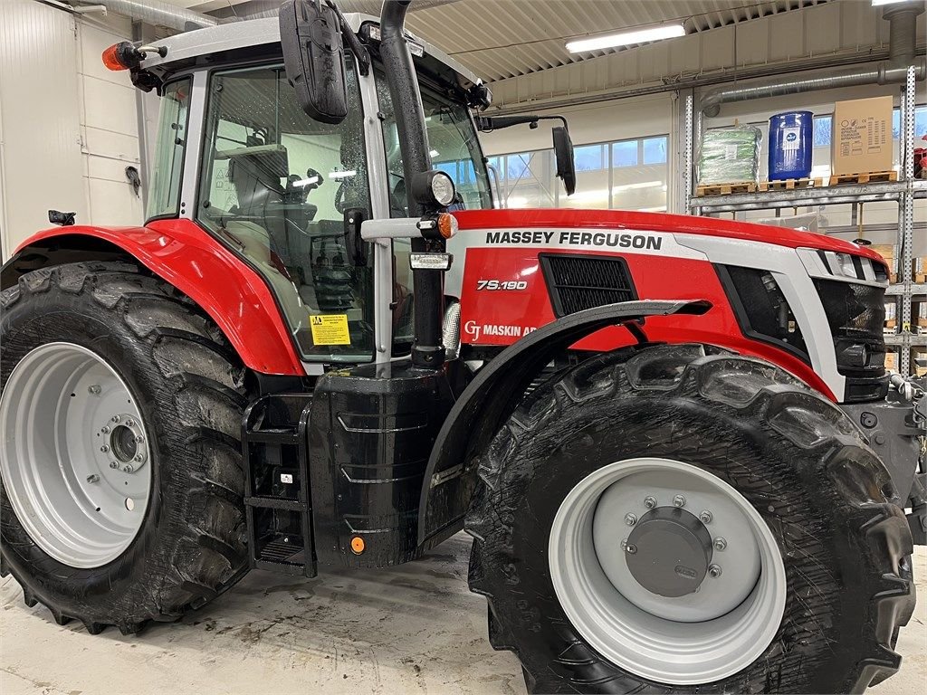 Massey Ferguson 7S.190 DVT EX...