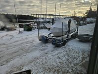 Vinterförvaring, motorbyten, försäkringjob, plastarbetern