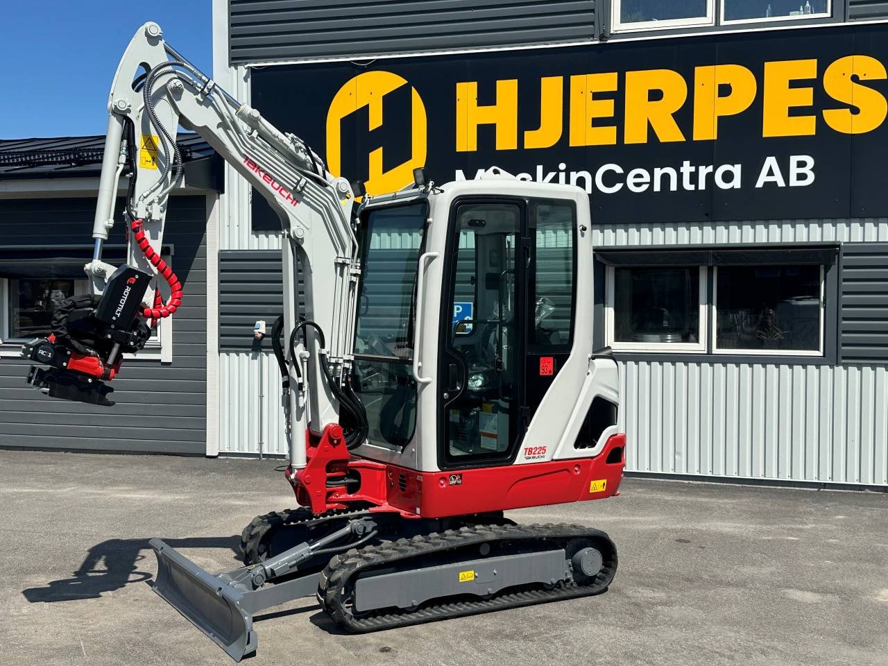 Takeuchi TB225 minigrävare Ro...