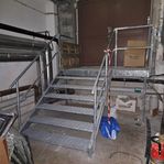 Trappa m plattform, galvaniserad