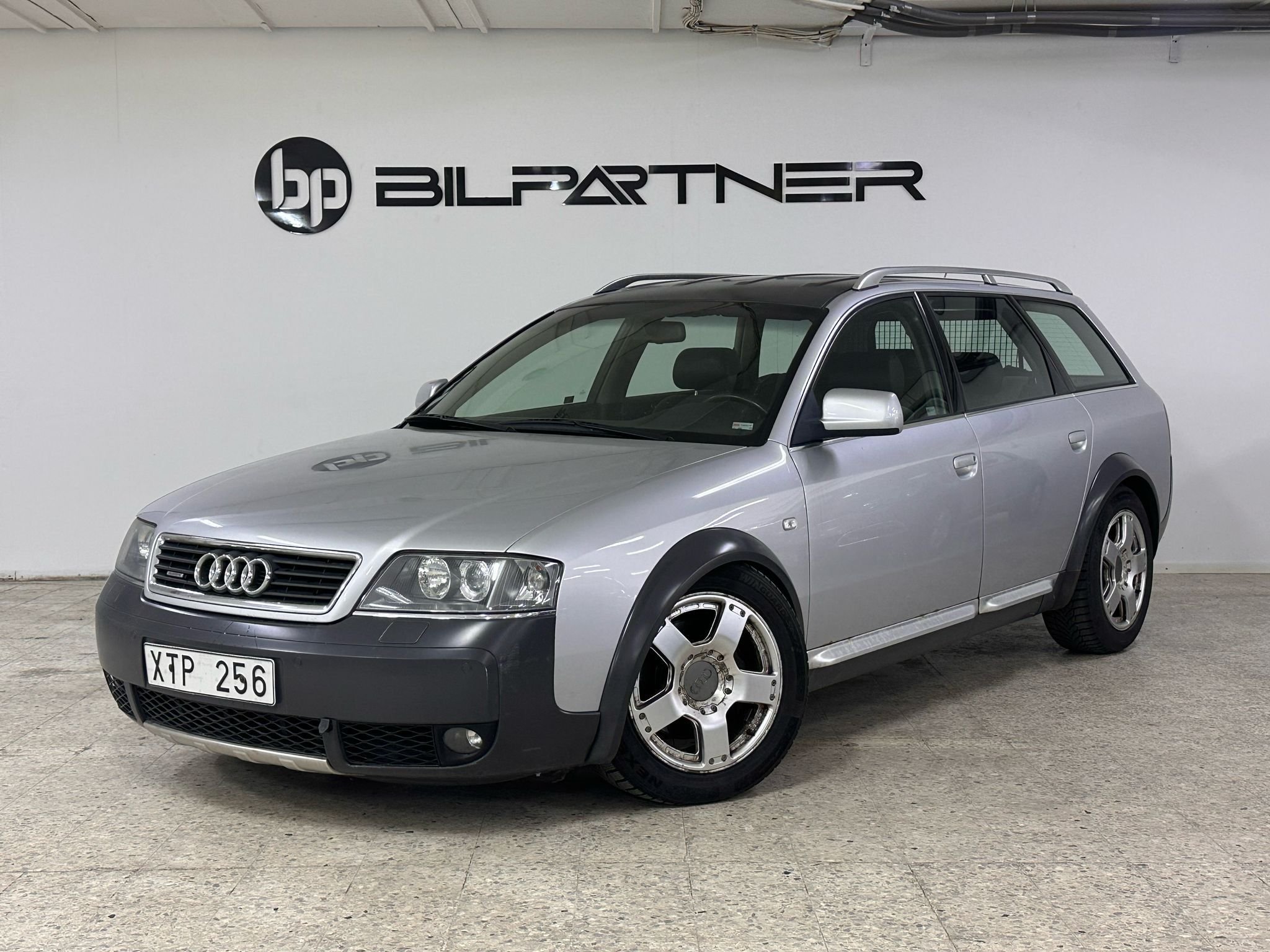 Audi A6 allroad quattro 2.7 T V6 quattro TipTronic, 250hp, 2001