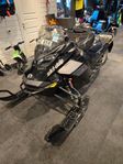 Ski-Doo Renegade 850 E-tec ENDAST 65MIL 1397:- Mån
