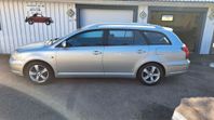 Toyota Avensis 2.0 Bensin 147 hk Nybes Mkt påkostad