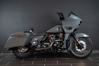Harley-Davidson CVO Road Glide Trask 2-1 Saddlemen SDC