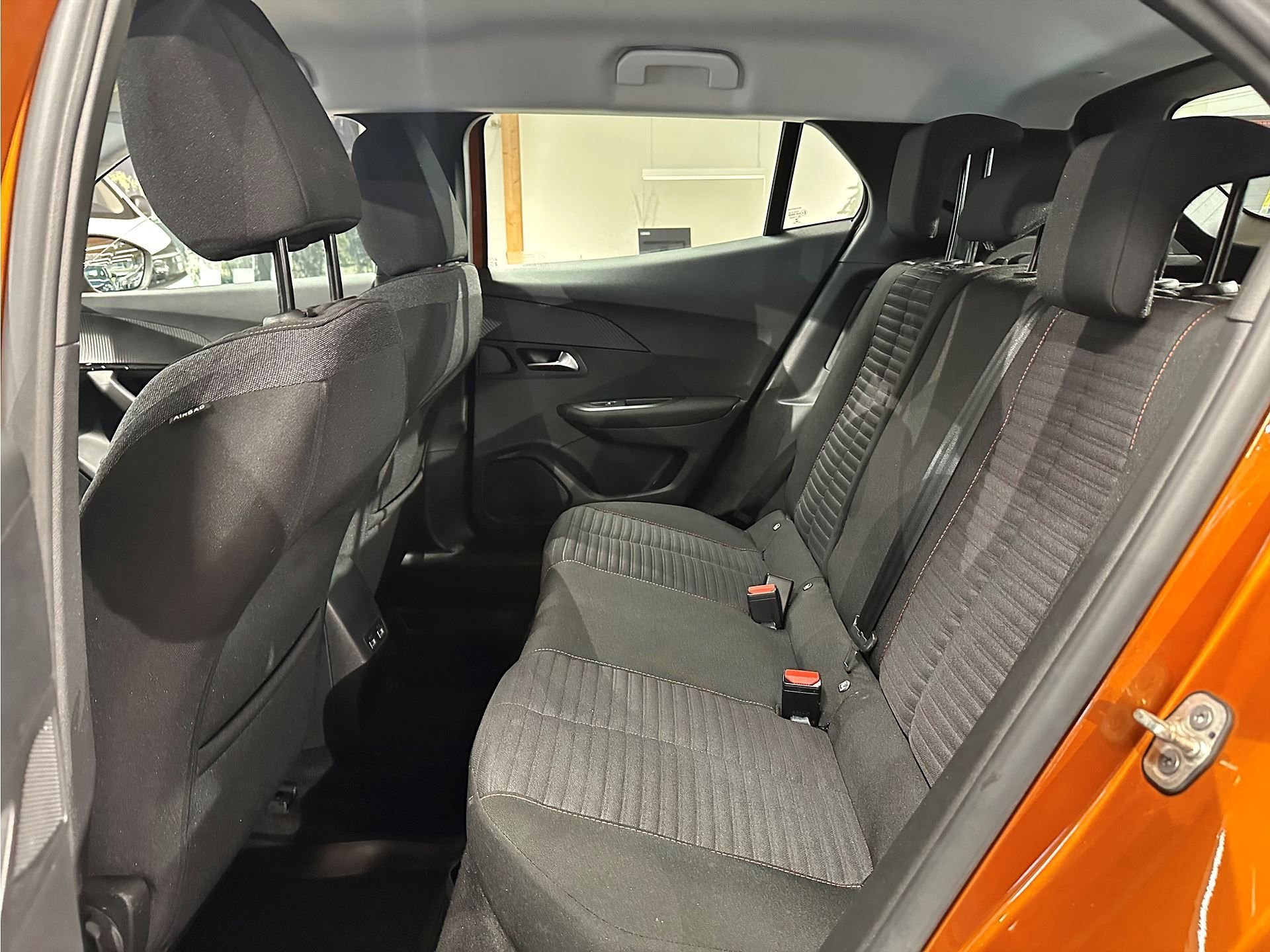 Peugeot e-2008, 136hk, 2021