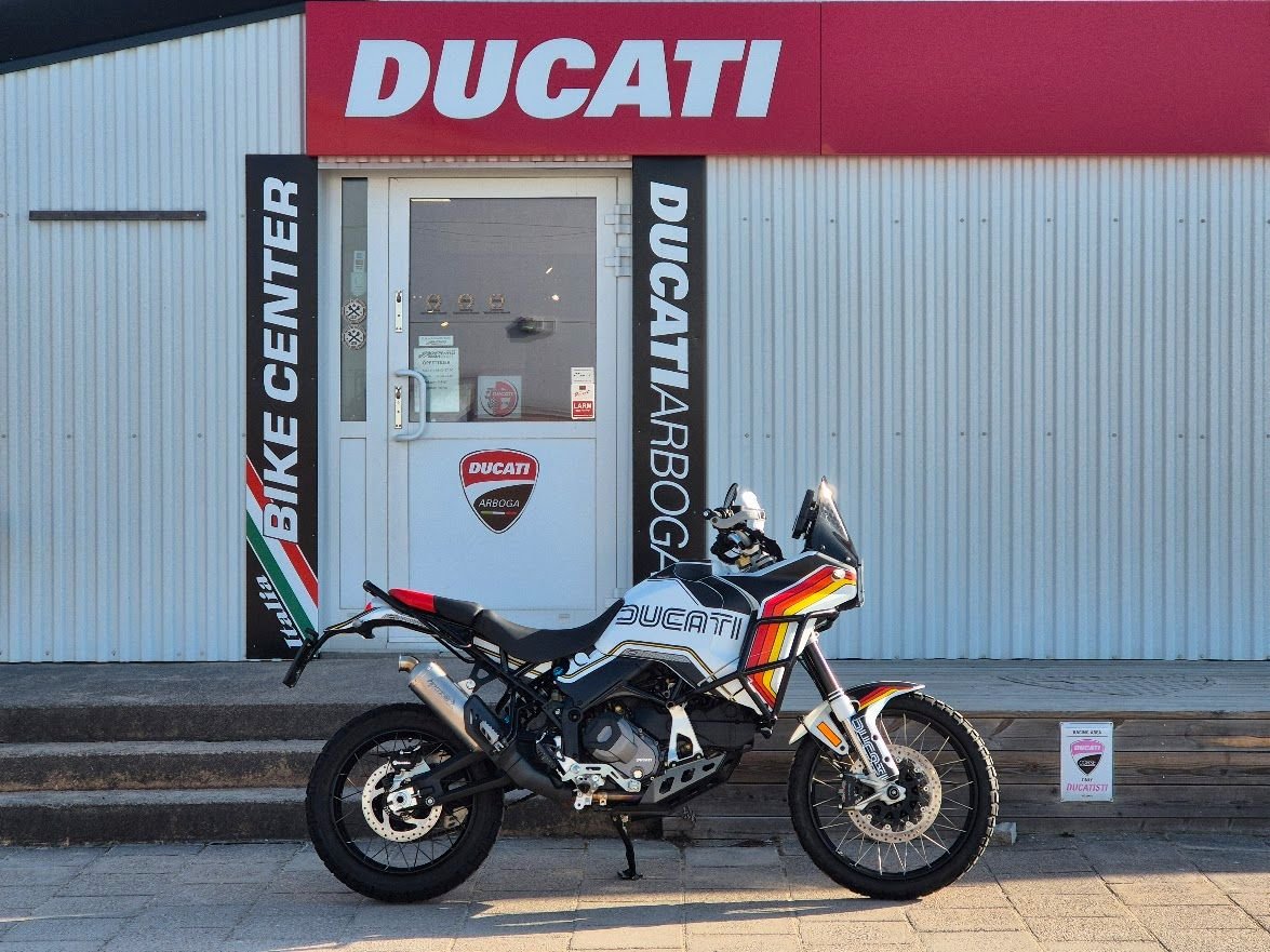 Ducati DesertX Design by Jay