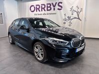 BMW 118I M sport, P-sensorer, Svart innertak, V-hjul