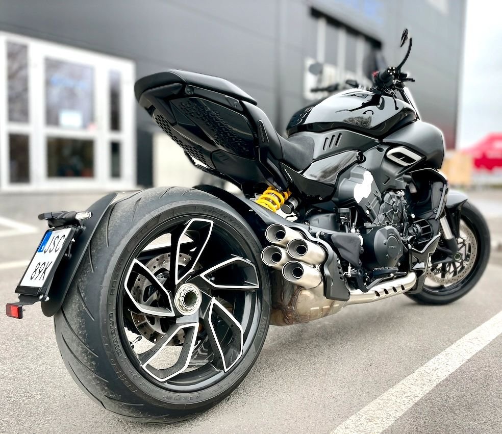 Ducati Diavel V4 DQS Euro 5