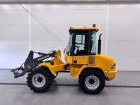 Volvo L30B Pro med planerskopa o gafflar