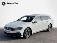 Volkswagen Passat Sportscombi GTE 218hk Drag Digital Cockpit