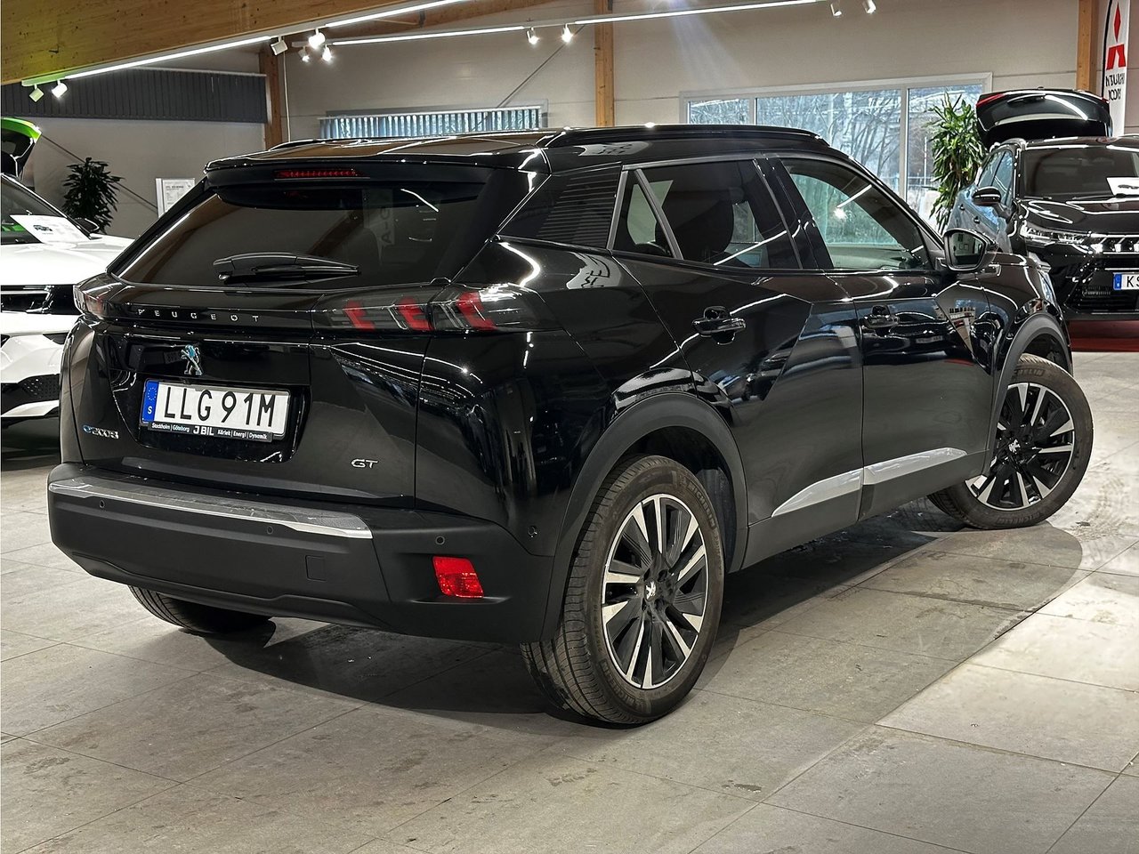 Peugeot e-2008, 136hk, 2021