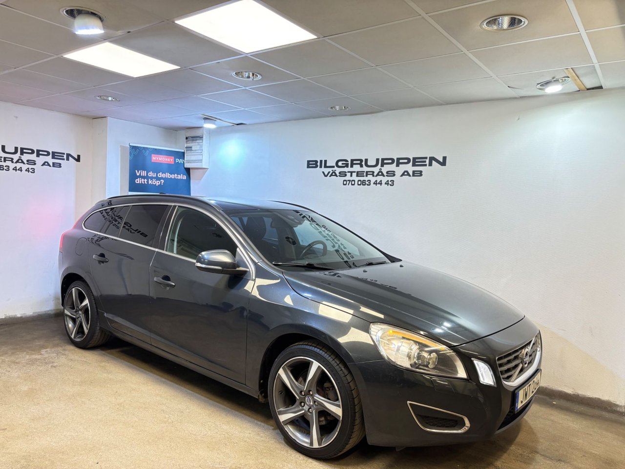 Volvo V60 D2 Momentum / Drag ...