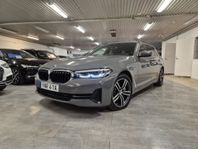 BMW 530e xDrive Touring Skinn - Reserverad !