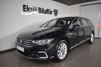 Volkswagen Passat Sportscombi GTE /Drag/Värmare/Backkamera/