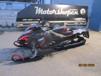 Lynx Boondocker 3700 RE 850 2018