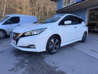 Nissan Leaf 40KW 1200 MIL N-Connecta  1 ÄGARE NAVI BAK KAMER