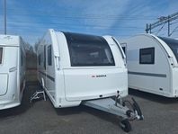 Adria Adora 572 UT Långbädd, Solcell, Dusch