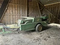 John Deere 342