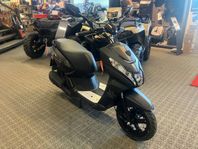 Peugeot Streetzone 4-takt Mad Black -FINNS I LAGER!