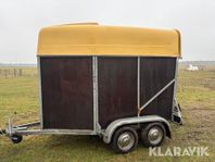 Hästtransport Dala-vagnen 300