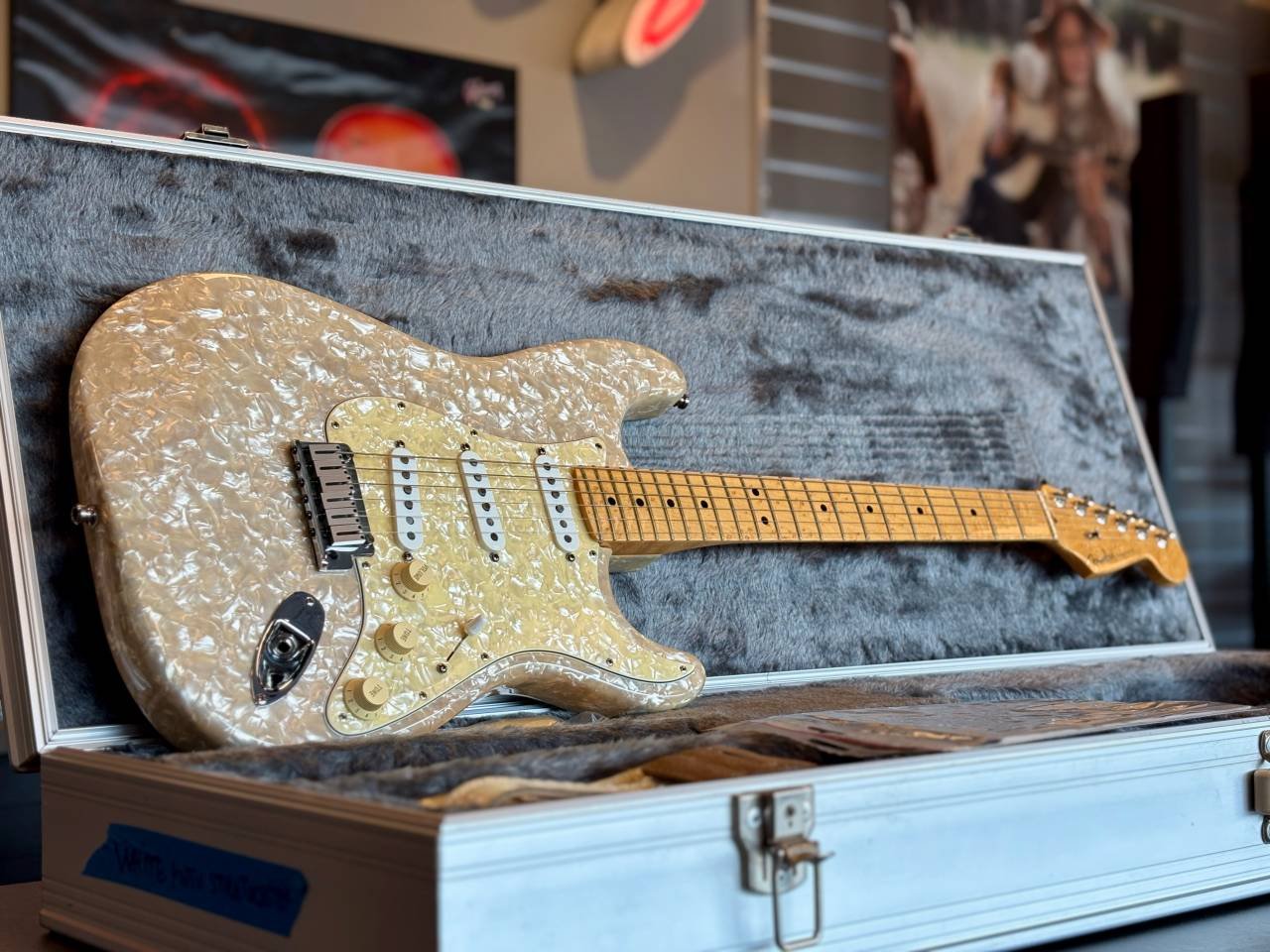 Fender White Moto Guitar Amp ...