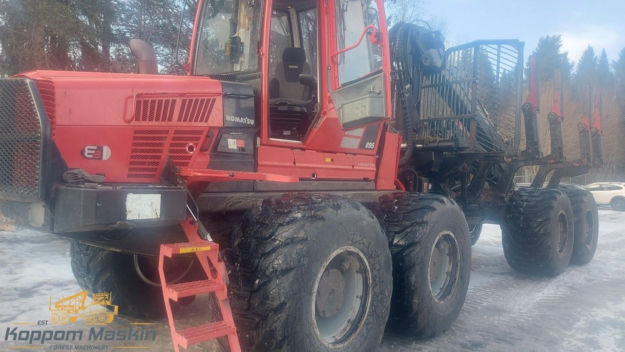 Komatsu 895, 13600h - Skotare