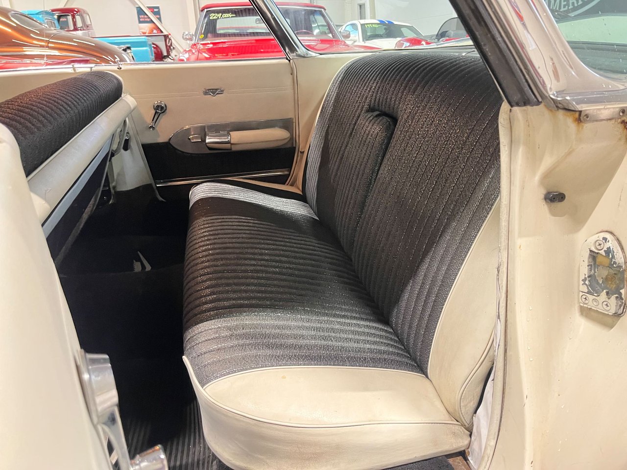 Cadillac Sixty-Two 4-window Sedan 6.4 V8 OHV Hydra-Matic, 4-trinn, 330hk, 1959